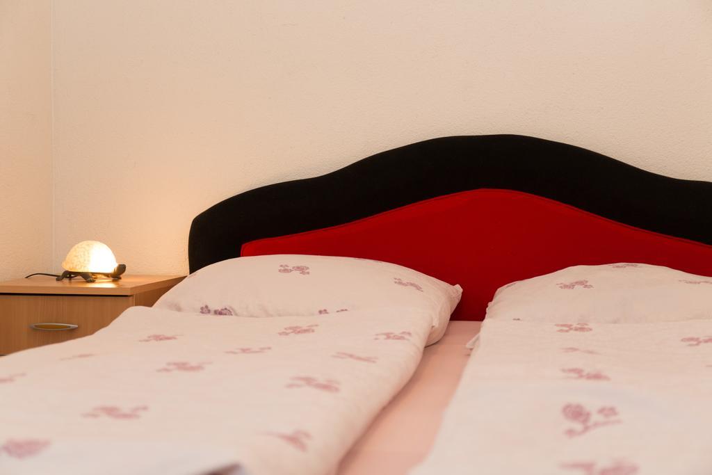 Em Apartment Sarajevo Bilik gambar