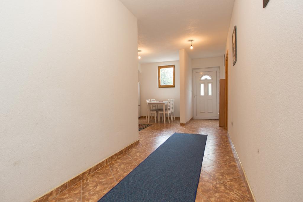 Em Apartment Sarajevo Bilik gambar